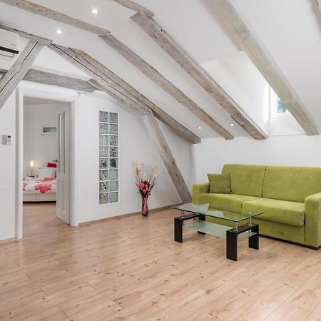 Sweet Nest Under The Dome Apartment ริเยกา ภายนอก รูปภาพ