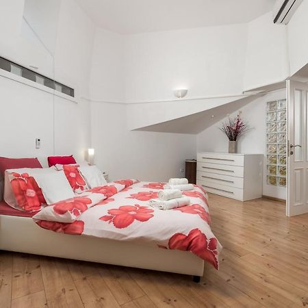 Sweet Nest Under The Dome Apartment ริเยกา ภายนอก รูปภาพ