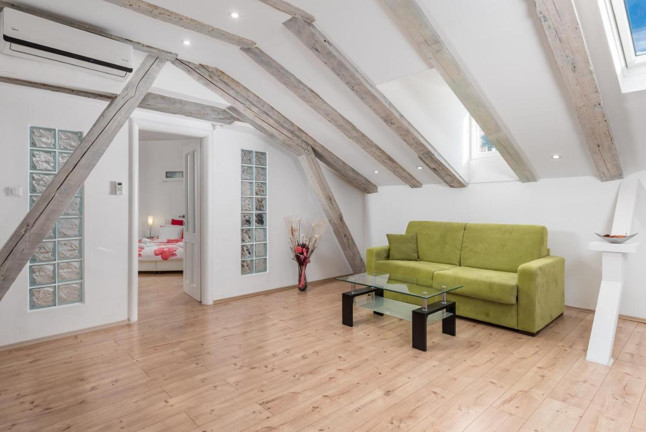 Sweet Nest Under The Dome Apartment ริเยกา ภายนอก รูปภาพ